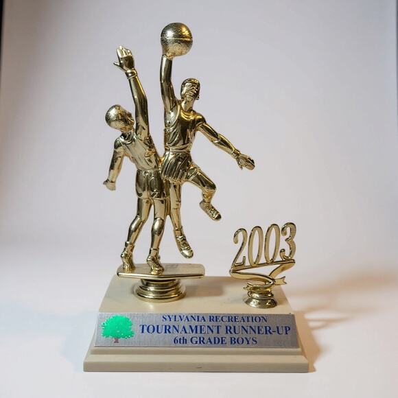 white and gold 2003 boys basketball Trophy - Picture 1 of 16